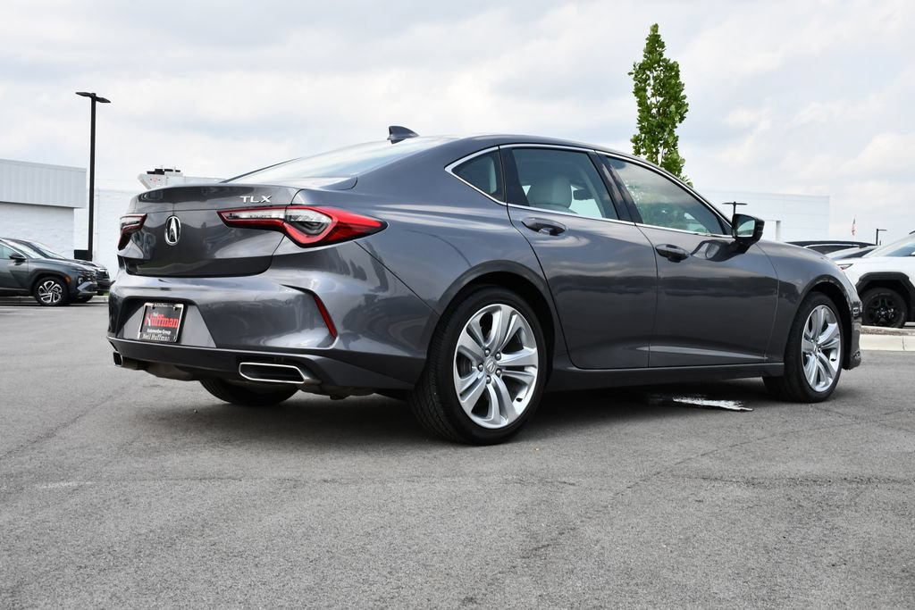 Used 2023 Acura TLX w/ Technology Package FWD image 9