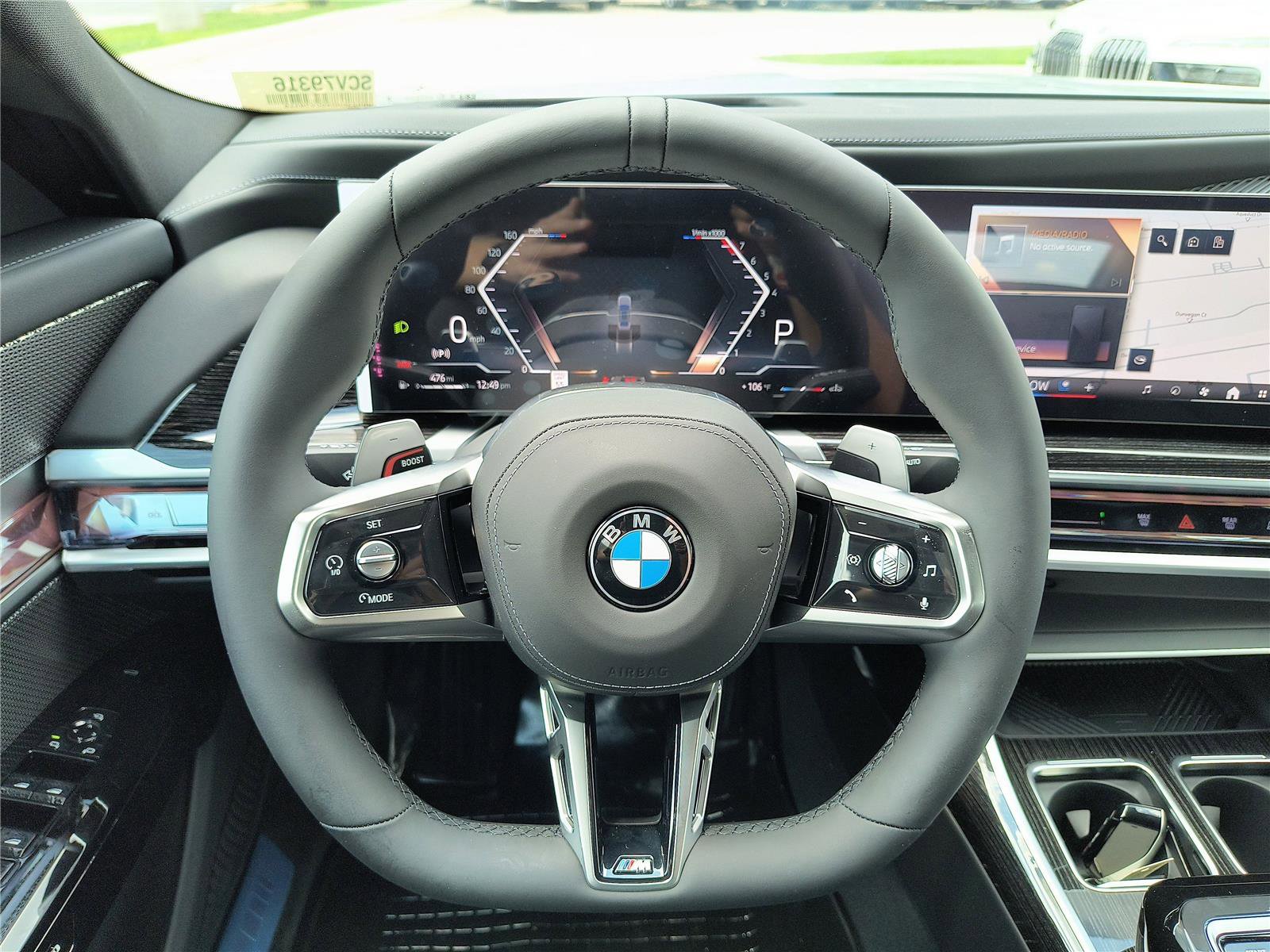 Used 2025 BMW 740i w/ Executive Package image 7