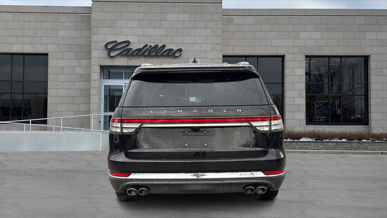 Used 2020 Lincoln Aviator Reserve w/ Equipment Group 201A image 6