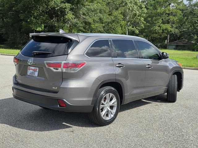 Used 2015 Toyota Highlander XLE FWD image 5