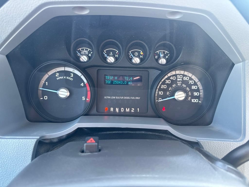 Used 2016 Ford F550 4x4 Regular Cab Super Duty image 26