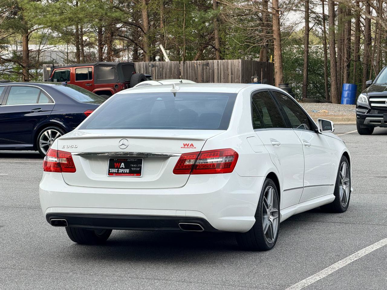 Used 2013 Mercedes-Benz E 350 Sedan image 4