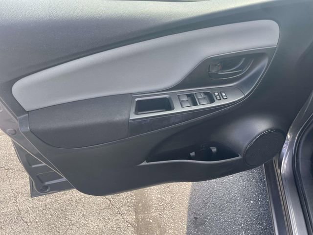 Used 2017 Toyota Yaris L image 13