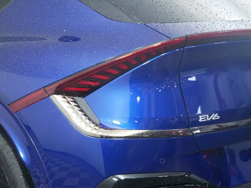 Certified 2024 Kia EV6 GT-Line AWD/4WD image 14