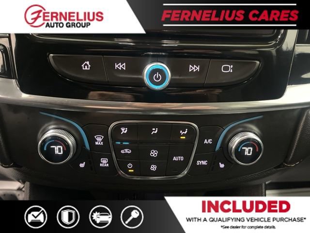 Used 2021 Chevrolet Traverse LT image 47