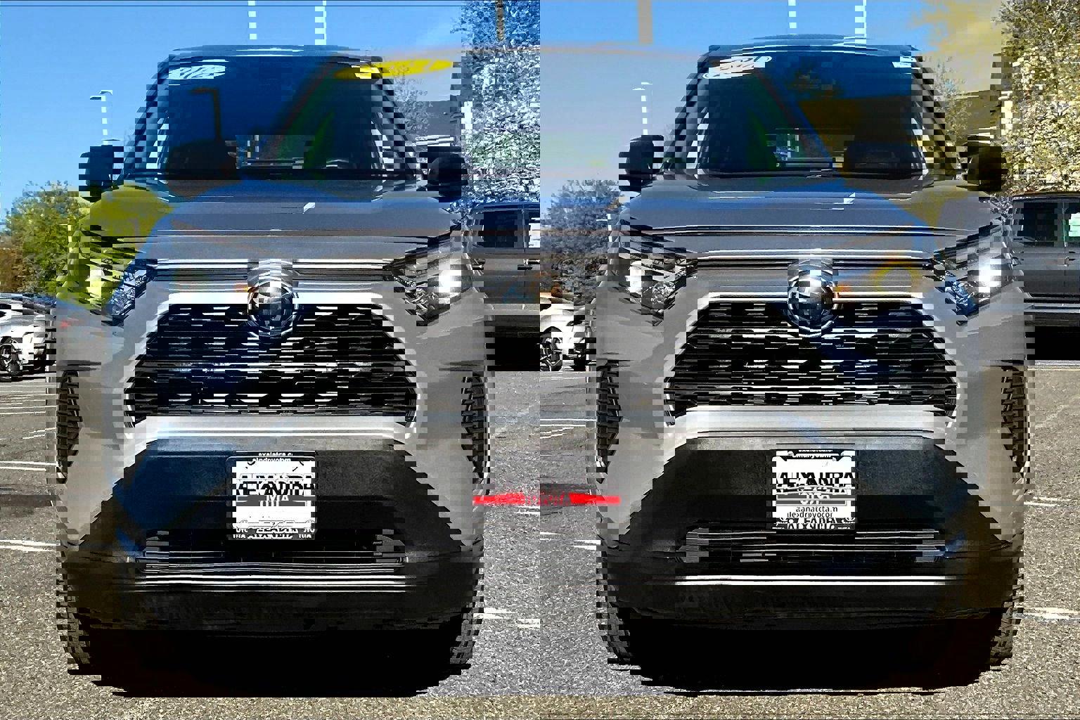 Used 2024 Toyota RAV4 LE image 3