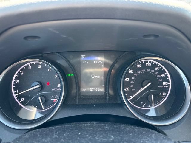 Used 2021 Toyota Camry SE w/ Convenience Package FWD image 11