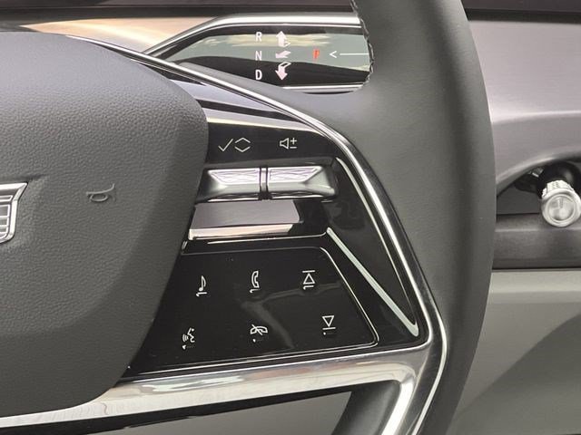 New 2027 Cadillac Vistiq Luxury AWD/4WD image 13