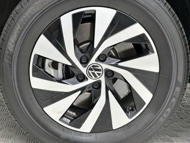Certified 2025 Volkswagen Tiguan S AWD/4WD image 11
