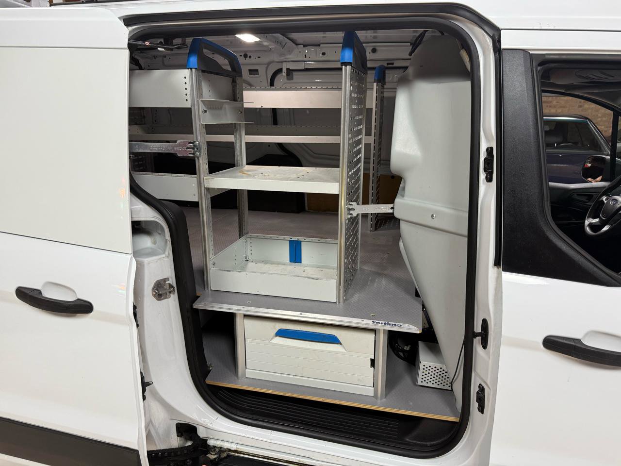 Used 2014 Ford Transit Connect XL FWD image 24