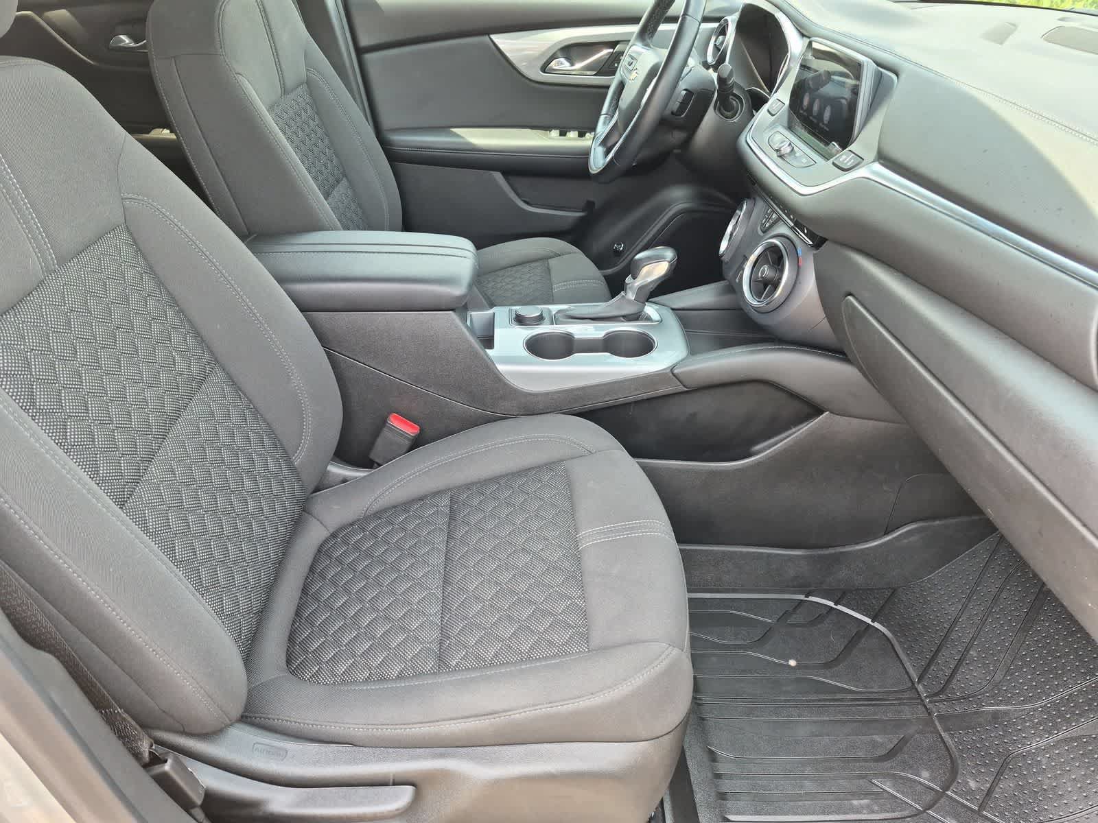 Used 2020 Chevrolet Blazer LT FWD image 21