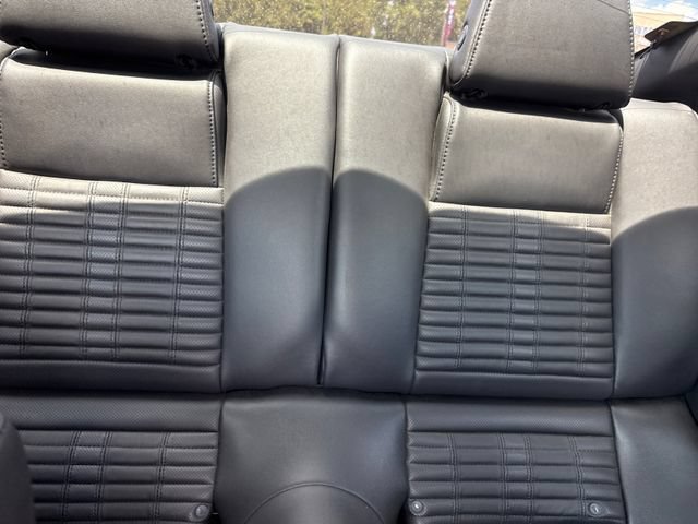 Used 2012 Ford Mustang Shelby GT500 w/ SVT Performance Pkg RWD image 17