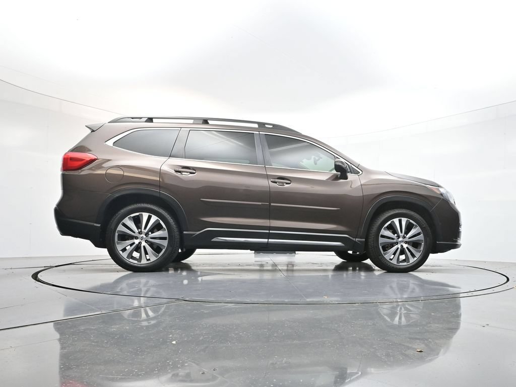 Used 2019 Subaru Ascent Limited AWD/4WD image 41