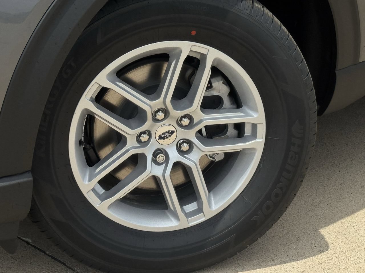 New 2026 Ford Explorer Active AWD/4WD image 25