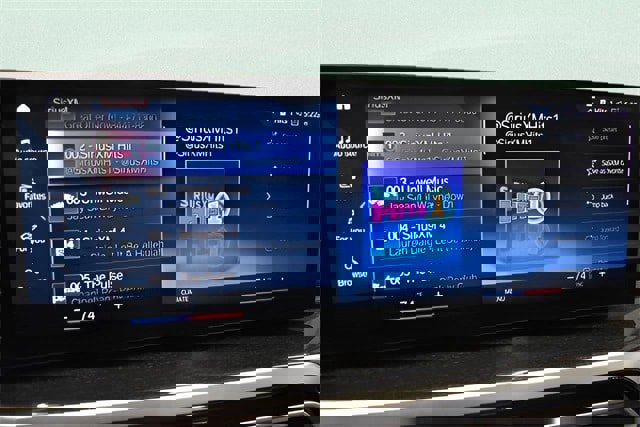 Used 2023 BMW M340i xDrive image 30