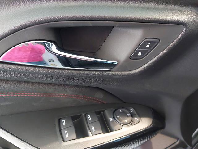 New 2026 Chevrolet Trax RS w/ Sunroof Package image 26