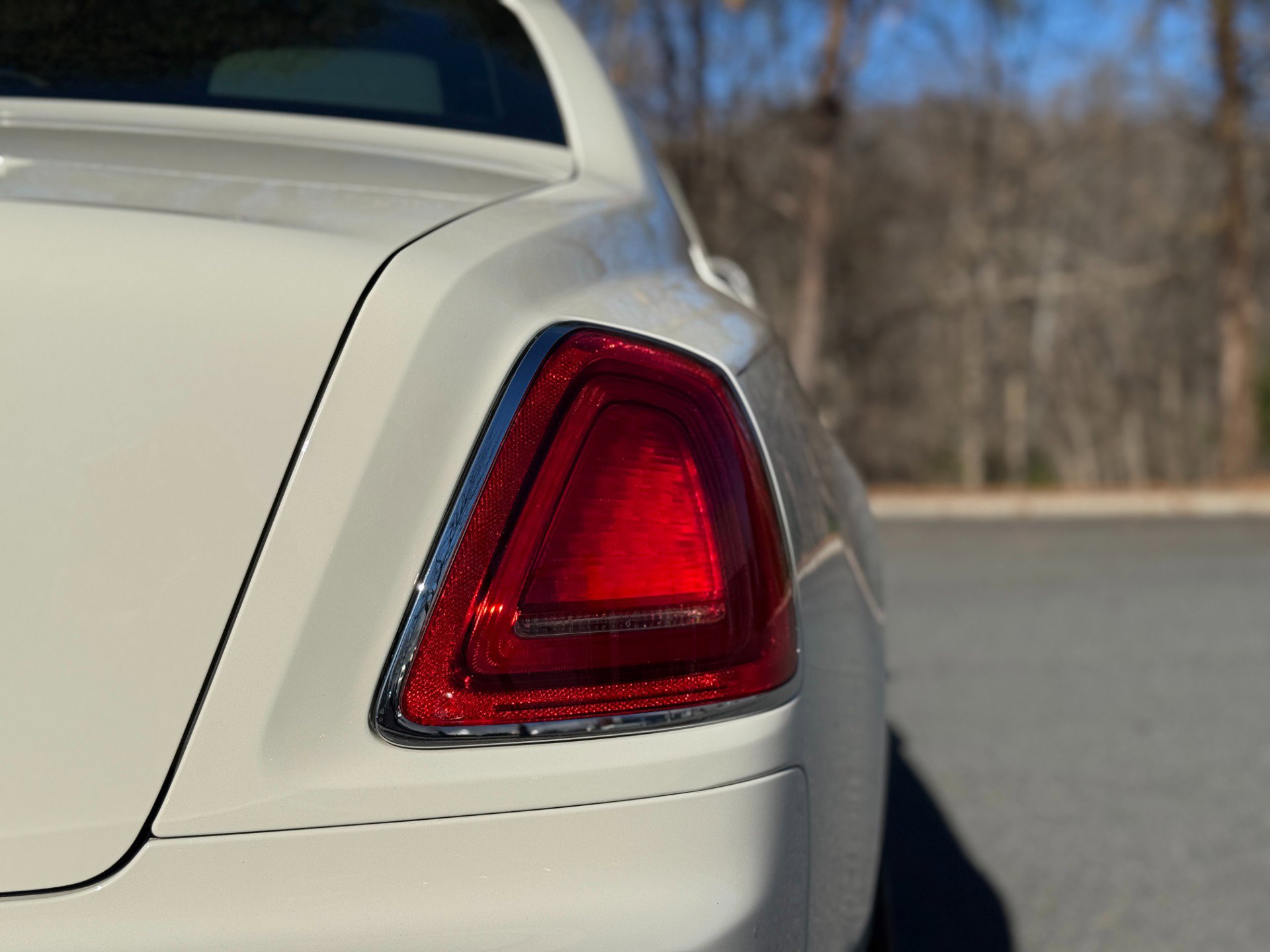 Used 2013 Rolls-Royce Ghost image 22