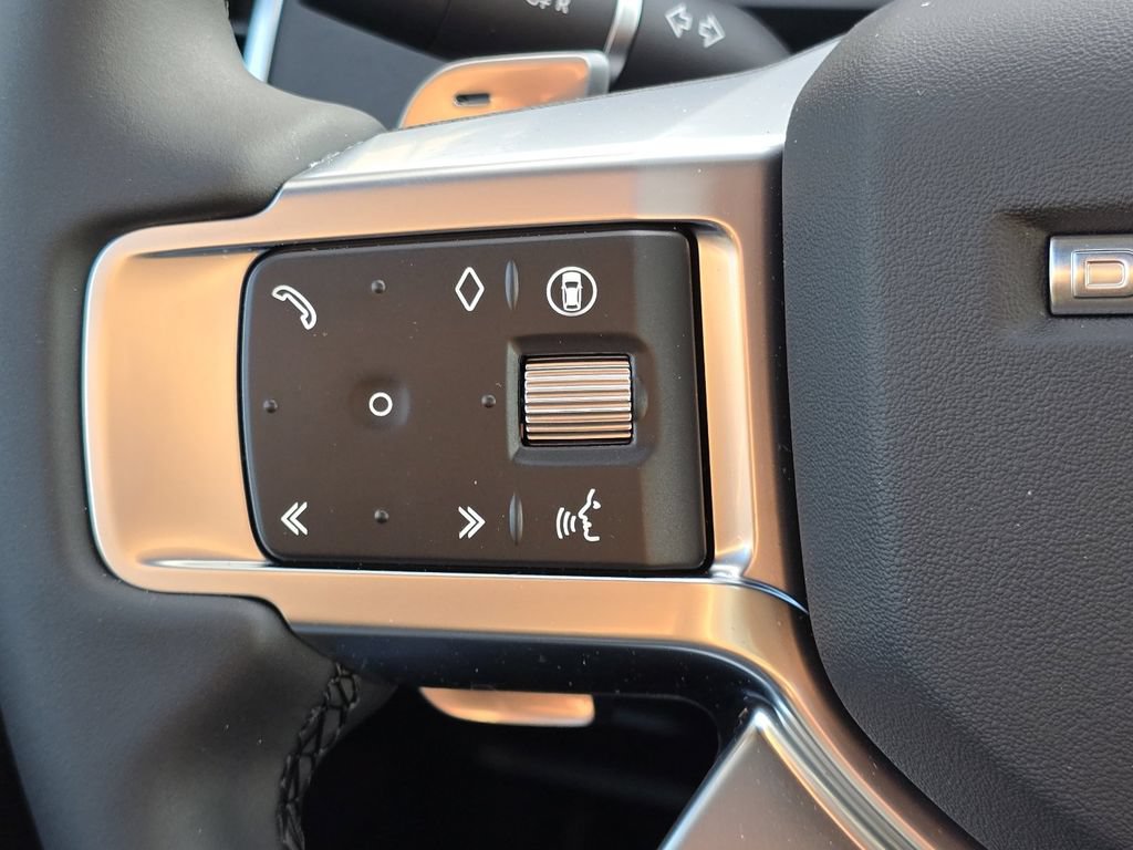 New 2026 Land Rover Discovery S AWD/4WD image 15