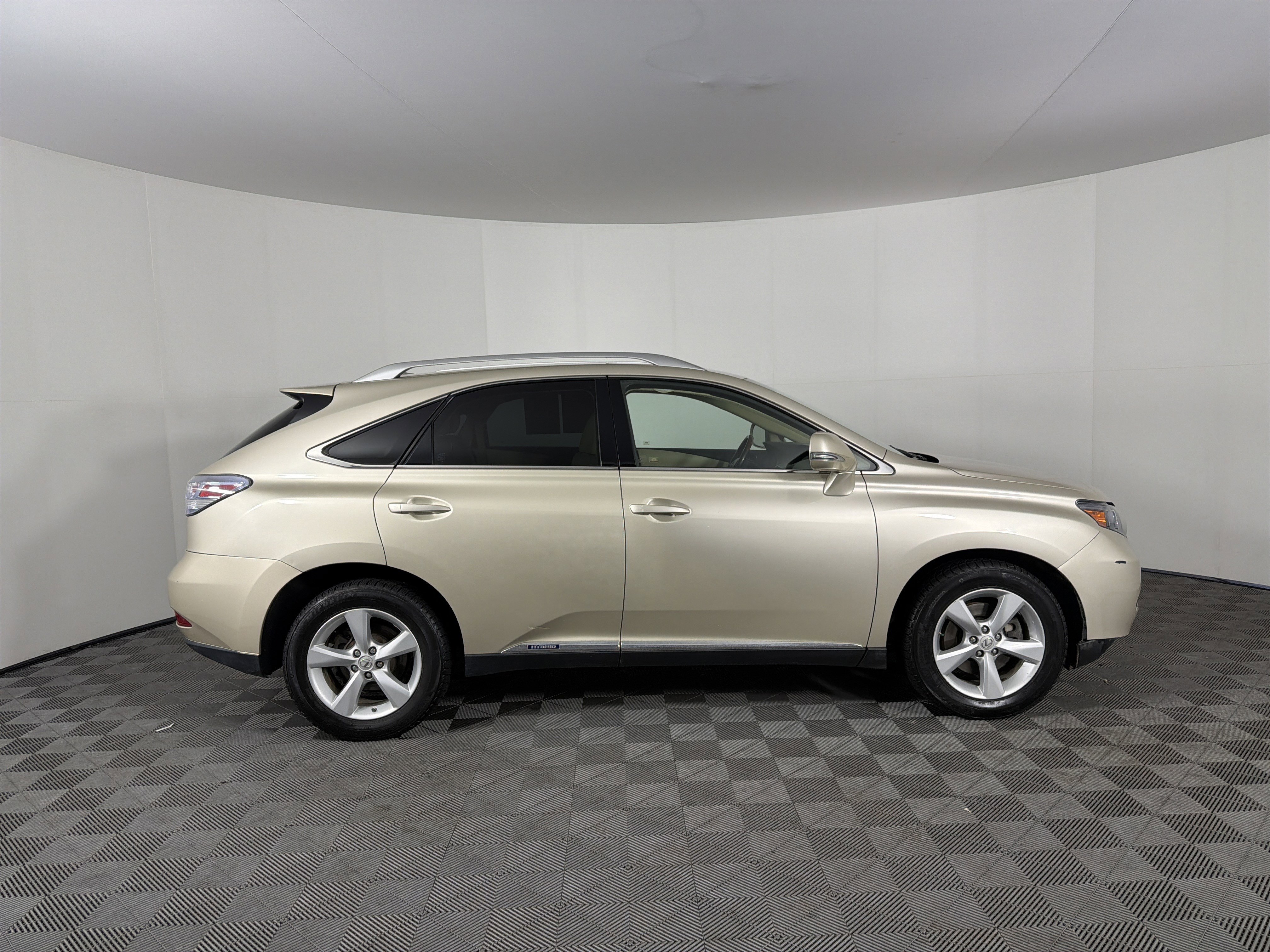 Used 2011 Lexus RX 450h AWD w/ Premium Pkg image 30