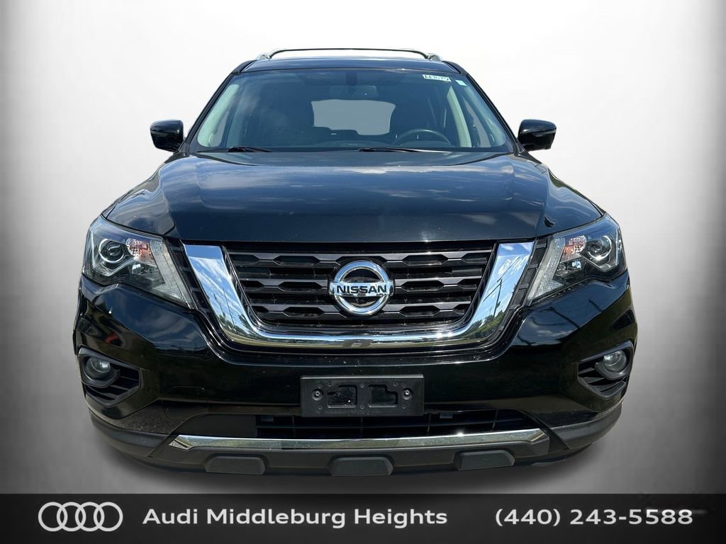 Used 2019 Nissan Pathfinder Platinum w/ Cargo Package AWD/4WD image 2