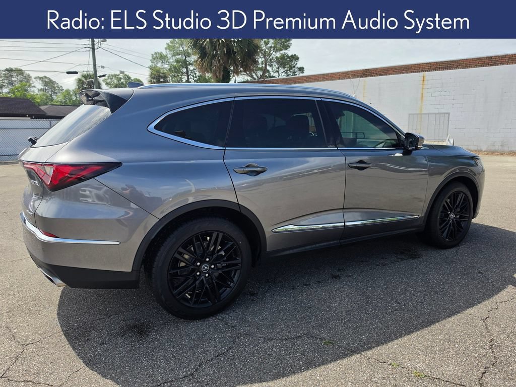 Used 2022 Acura MDX SH-AWD w/ Advance Package image 3