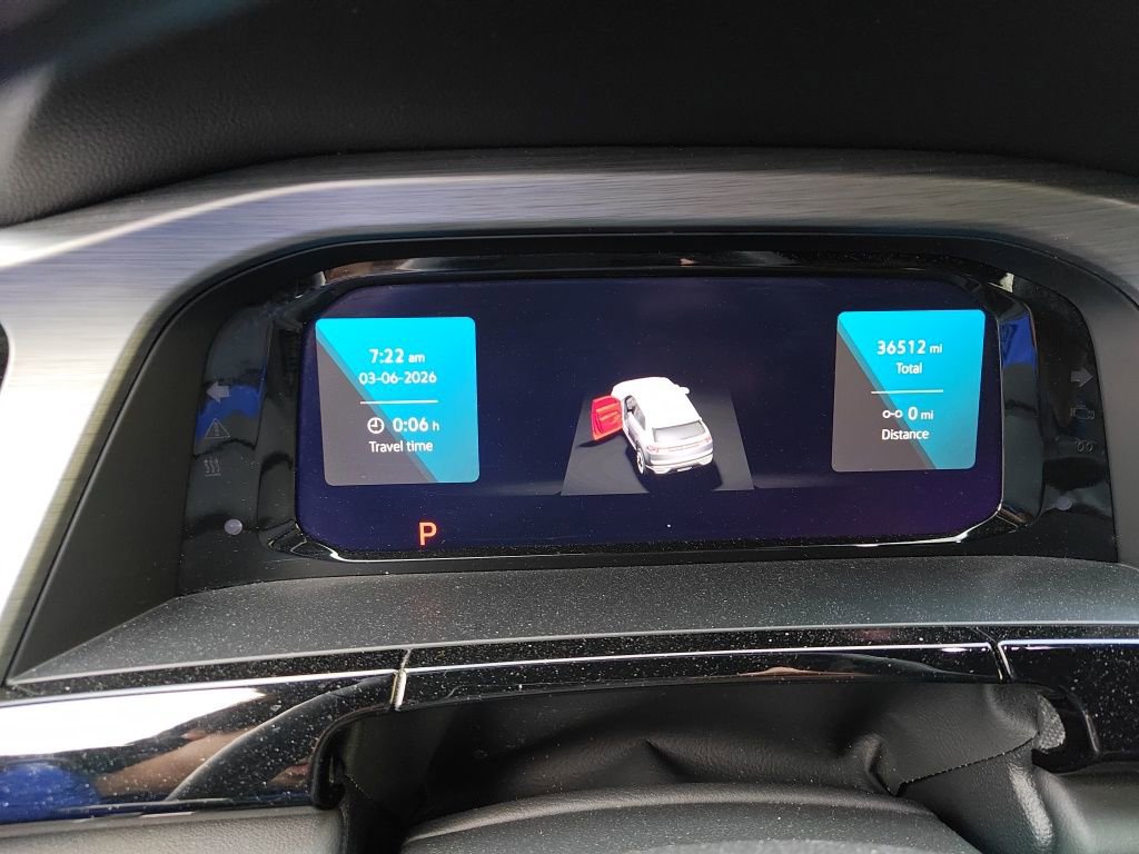 Used 2024 Volkswagen Atlas Cross Sport SE image 22