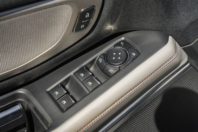 Used 2025 Ford Expedition Active image 53