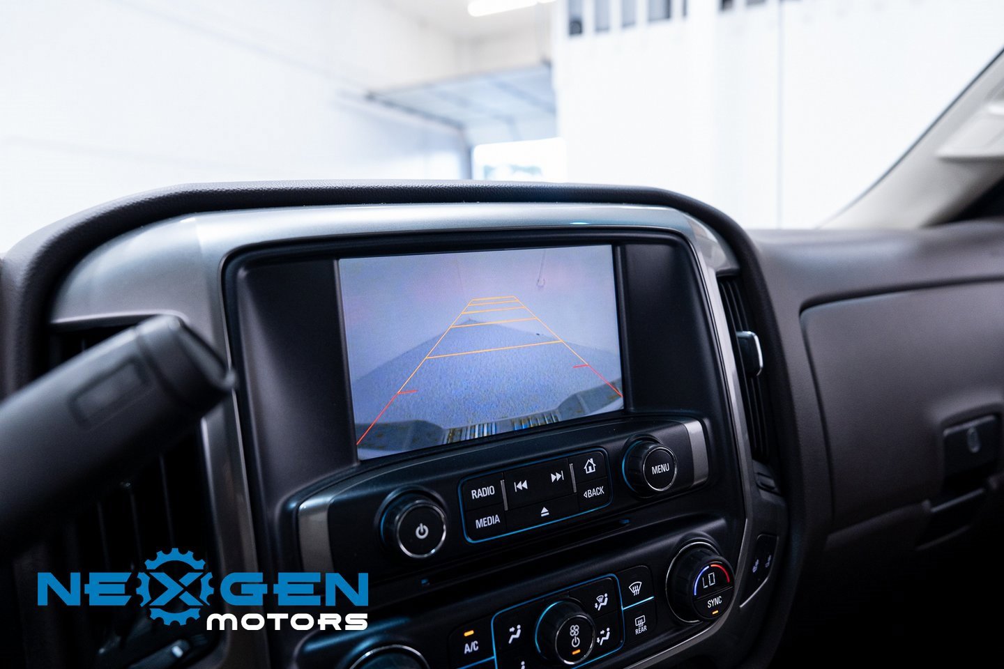 Used 2014 Chevrolet Silverado 1500 LT w/ LT Convenience Package image 32