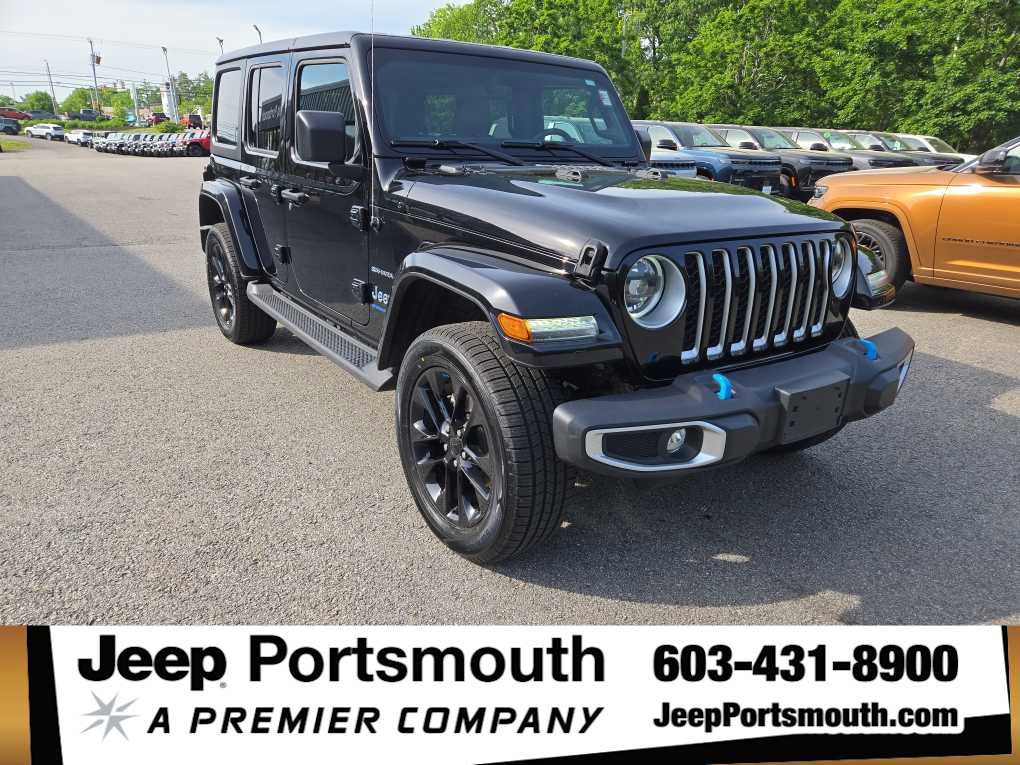 Used 2023 Jeep Wrangler Unlimited Sahara w/ Cold Weather Group AWD/4WD video 1
