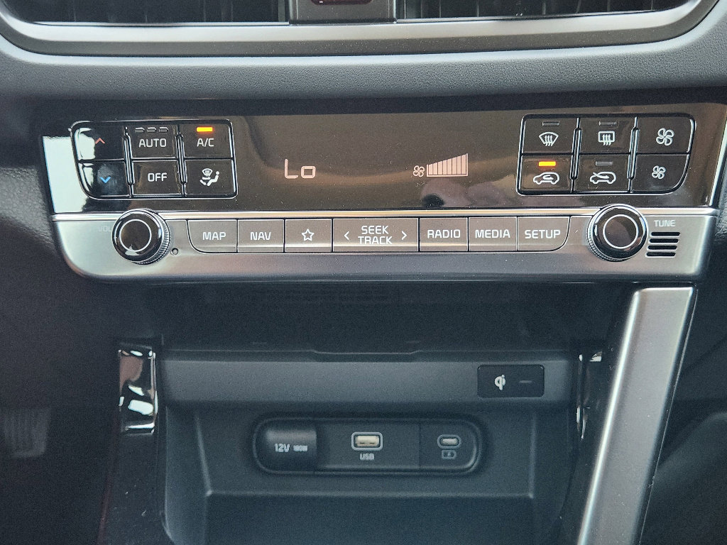 New 2026 Kia Seltos SX w/ SX Sunroof Package image 14