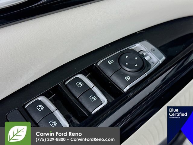 Used 2024 Kia Carnival SX Prestige image 22