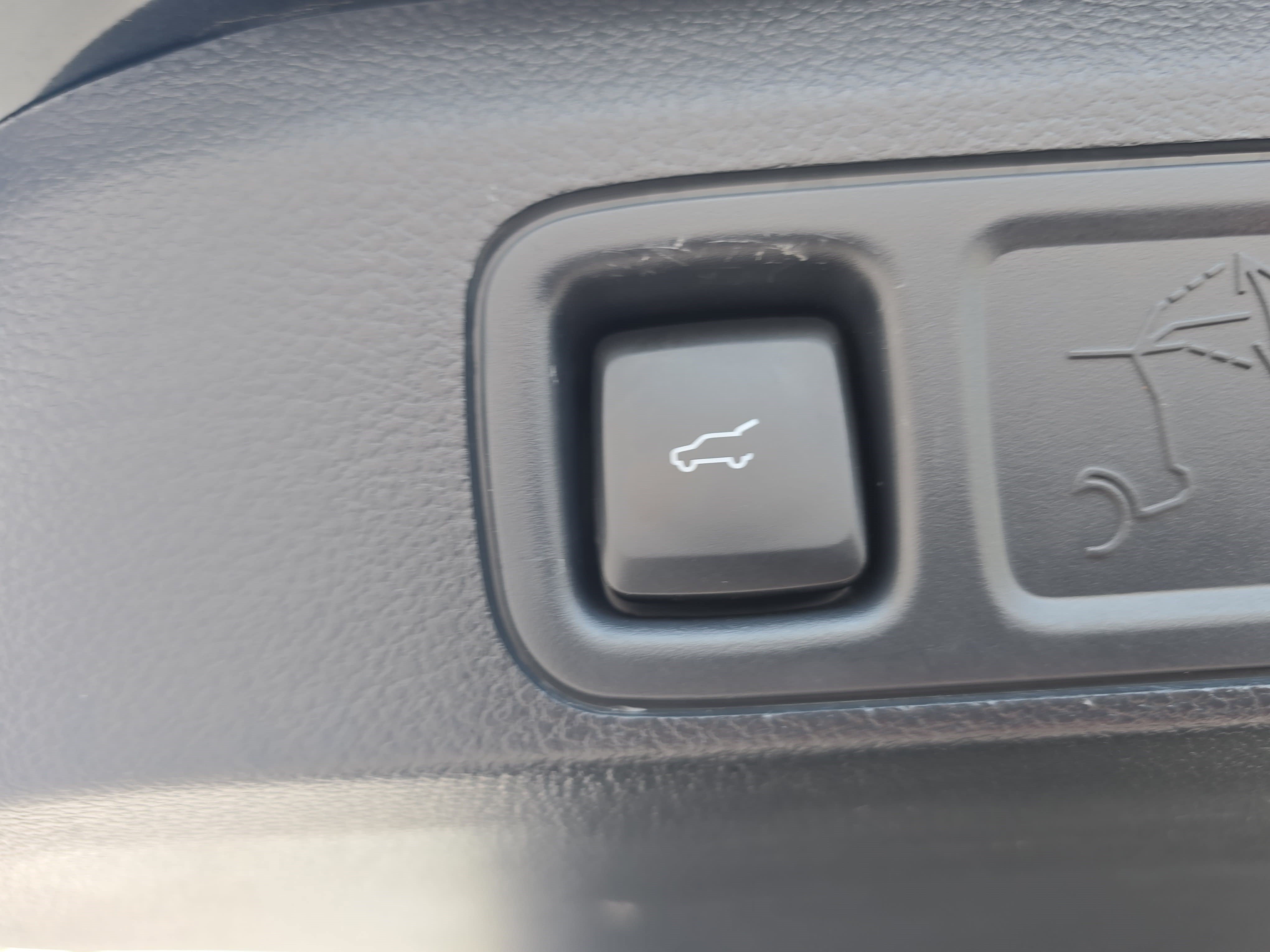 Certified 2024 Lincoln Navigator L Black Label AWD/4WD image 13