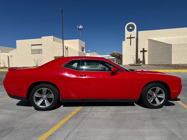 Used 2021 Dodge Challenger SXT image 6