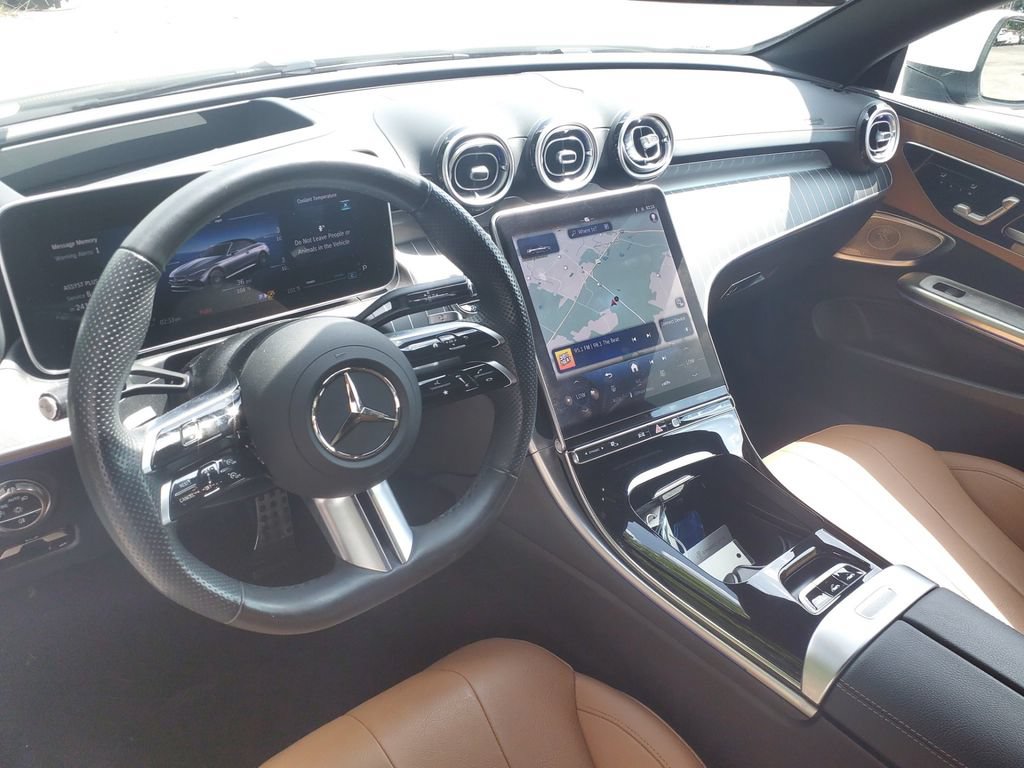 Certified 2025 Mercedes-Benz CLE 300 4MATIC Cabriolet image 21