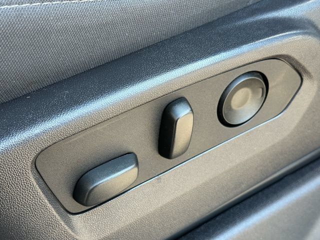 Used 2024 Chevrolet Silverado 1500 Custom w/ LPO, Dark Essentials Package AWD/4WD image 28