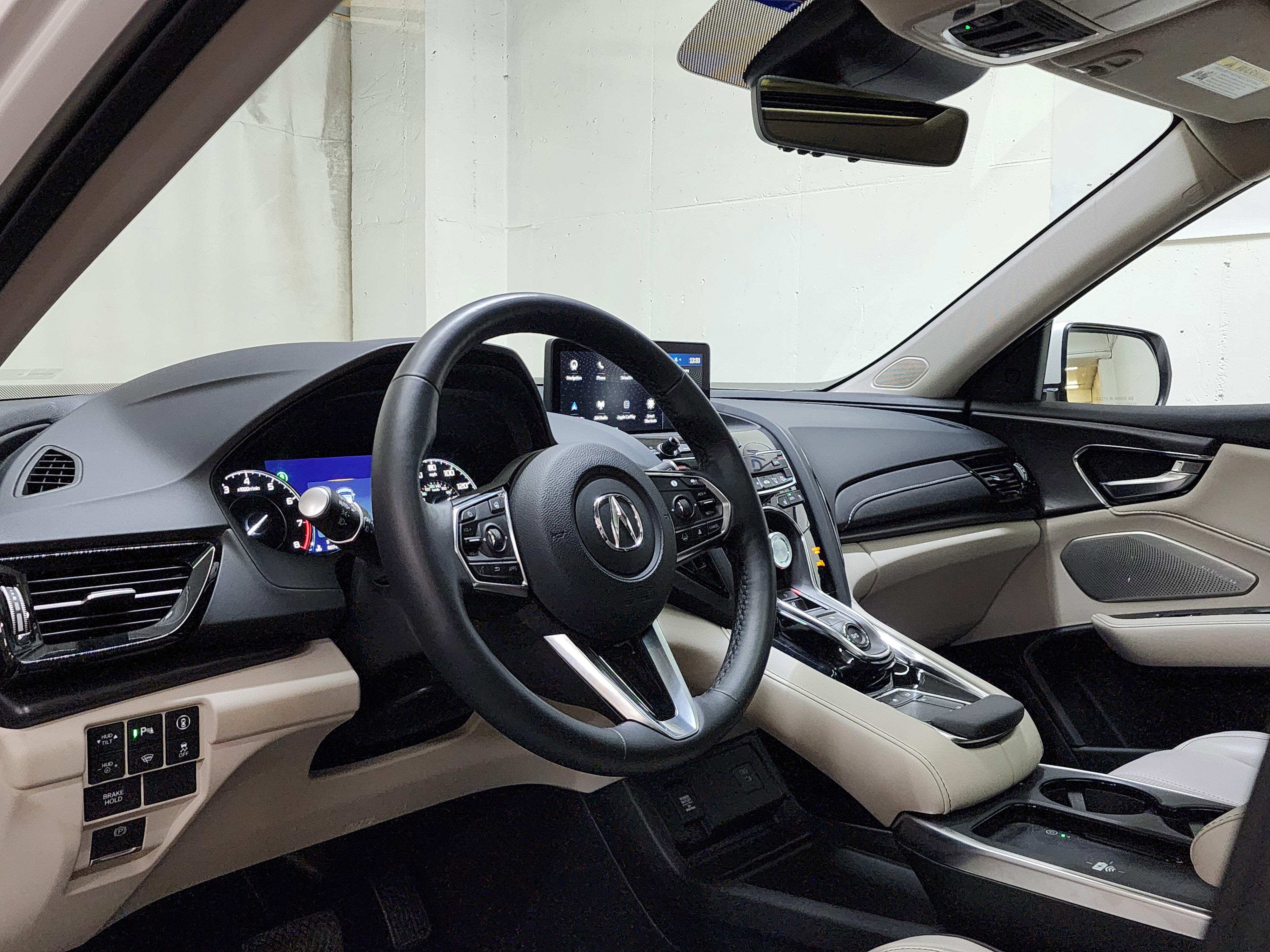 Used 2025 Acura RDX SH-AWD w/ Advance Package image 13
