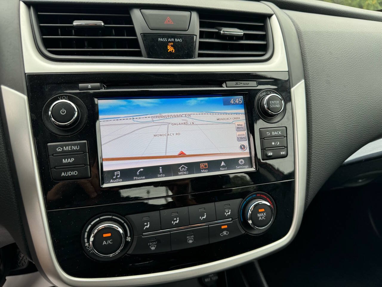 Used 2018 Nissan Altima 2.5 SR w/ SR Special Edition FWD image 12