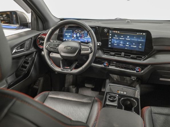 Used 2026 Chevrolet Equinox RS AWD/4WD image 8
