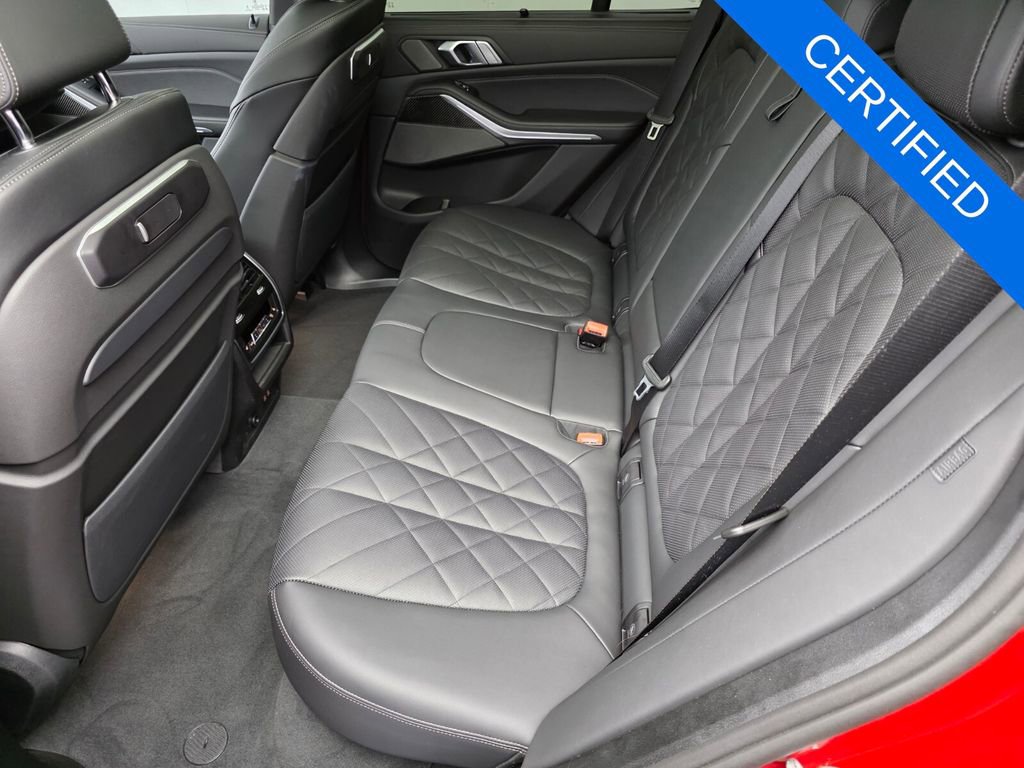 Used 2026 BMW X5 M60i w/ Executive Package image 14