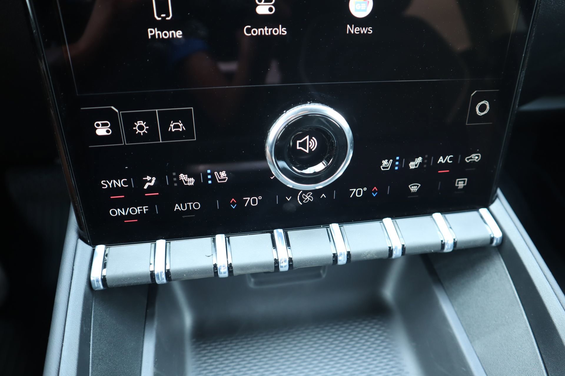 New 2026 GMC Terrain Denali image 5