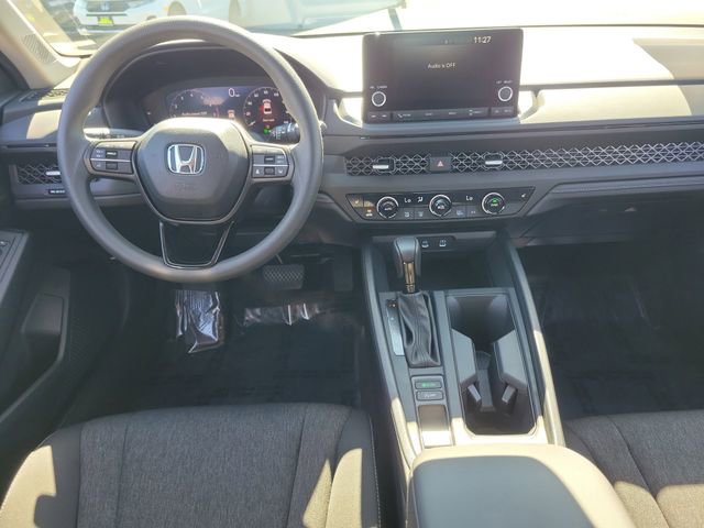 Certified 2025 Honda Accord SE image 9