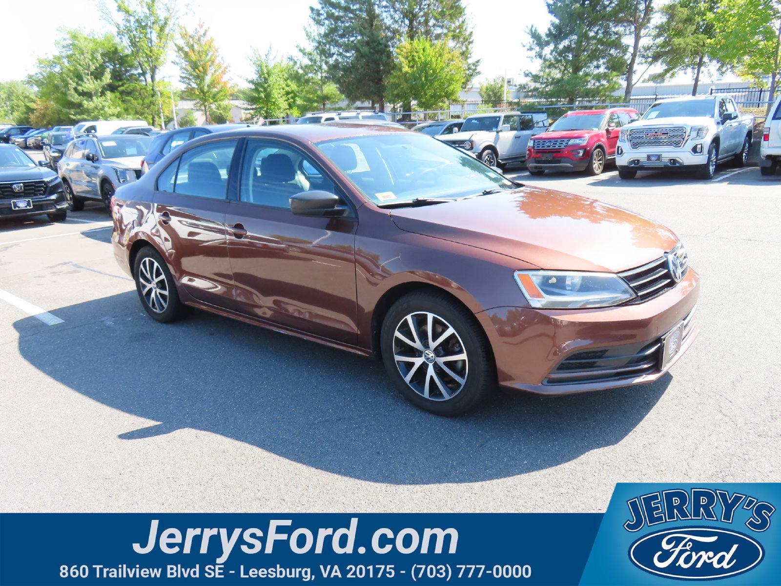 Used 2016 Volkswagen Jetta SE FWD image 1
