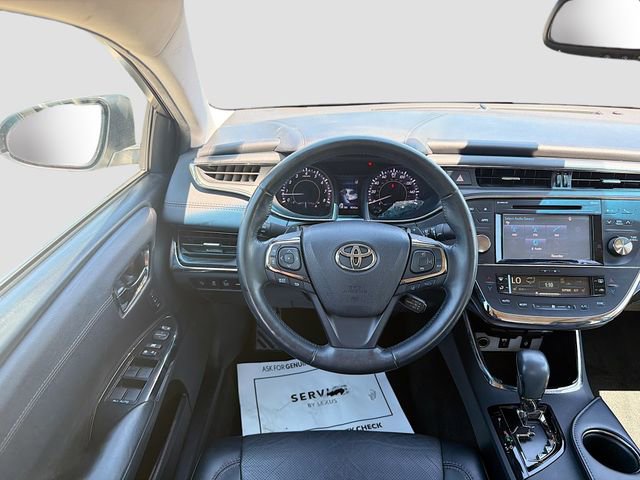 Used 2017 Toyota Avalon Limited w/ Carpet Mat Package FWD image 16