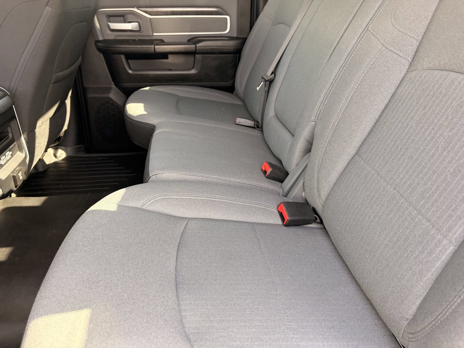 Used 2019 RAM 2500 Big Horn AWD/4WD image 19