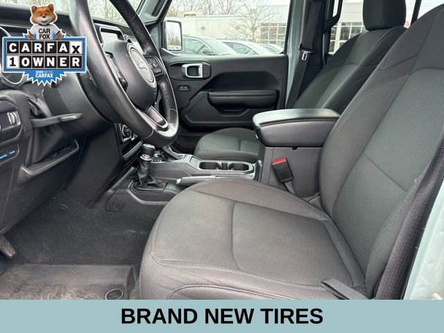 Used 2023 Jeep Wrangler Unlimited w/ Cold Weather Group image 23
