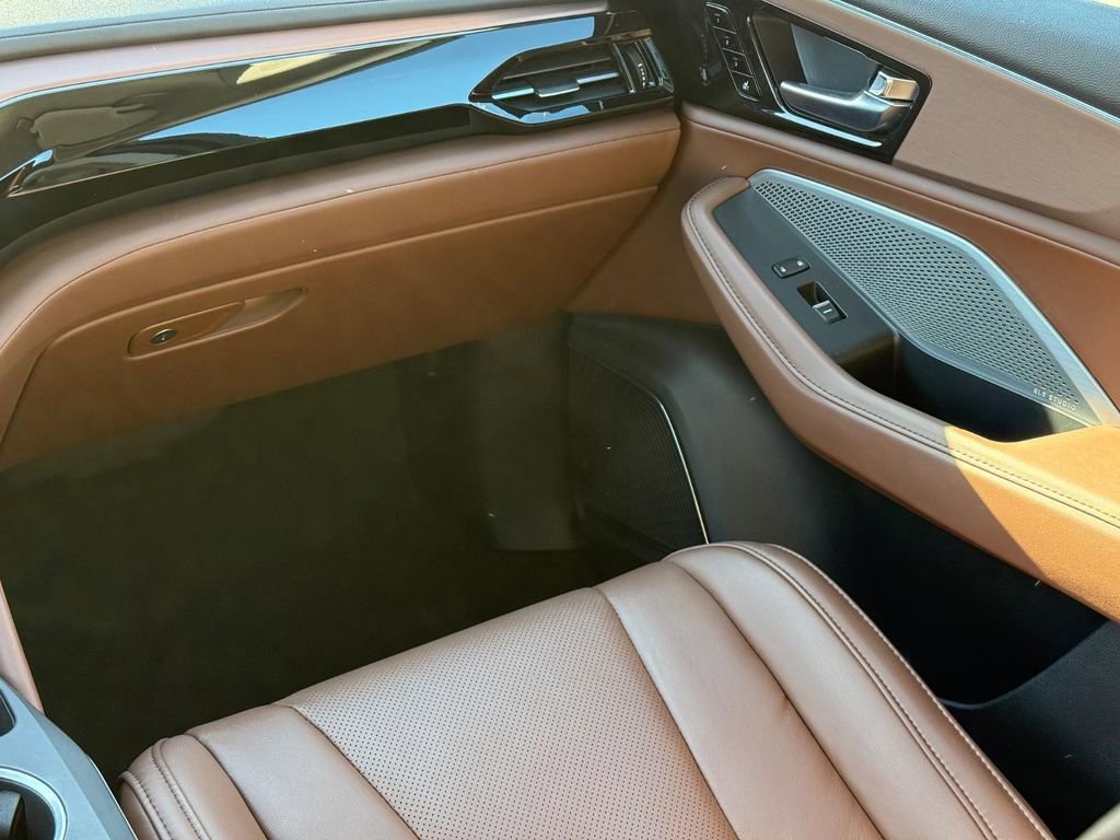 Certified 2023 Acura MDX SH-AWD w/ Technology Package image 15