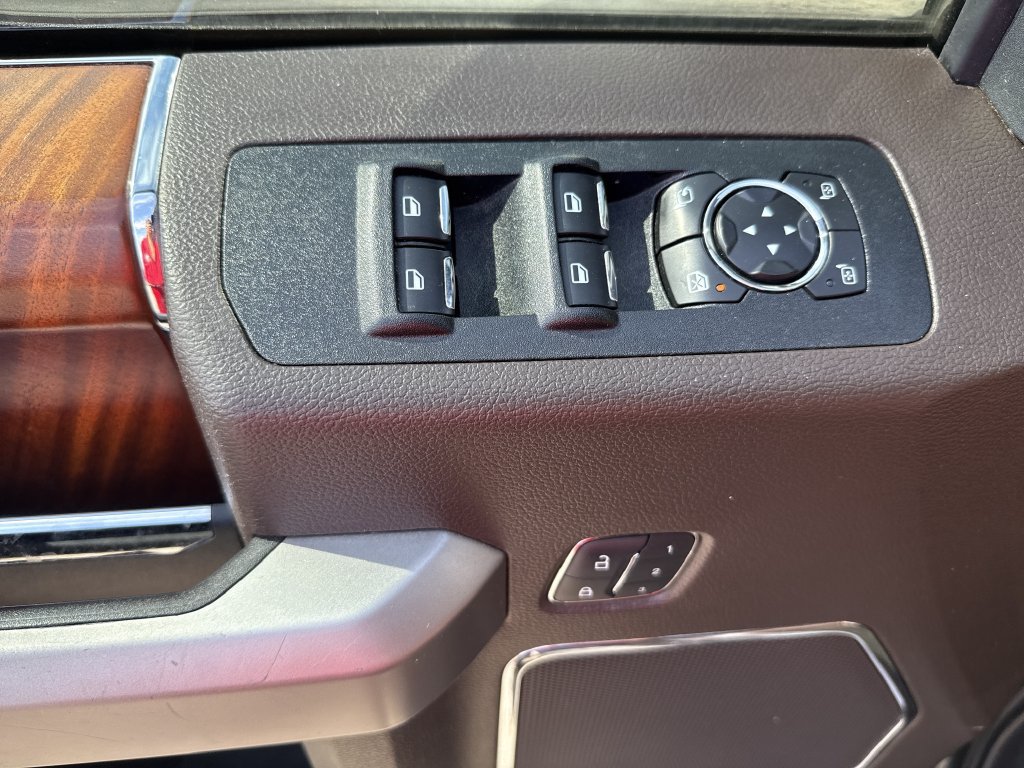 Used 2019 Ford F150 King Ranch w/ Trailer Tow Package AWD/4WD image 12