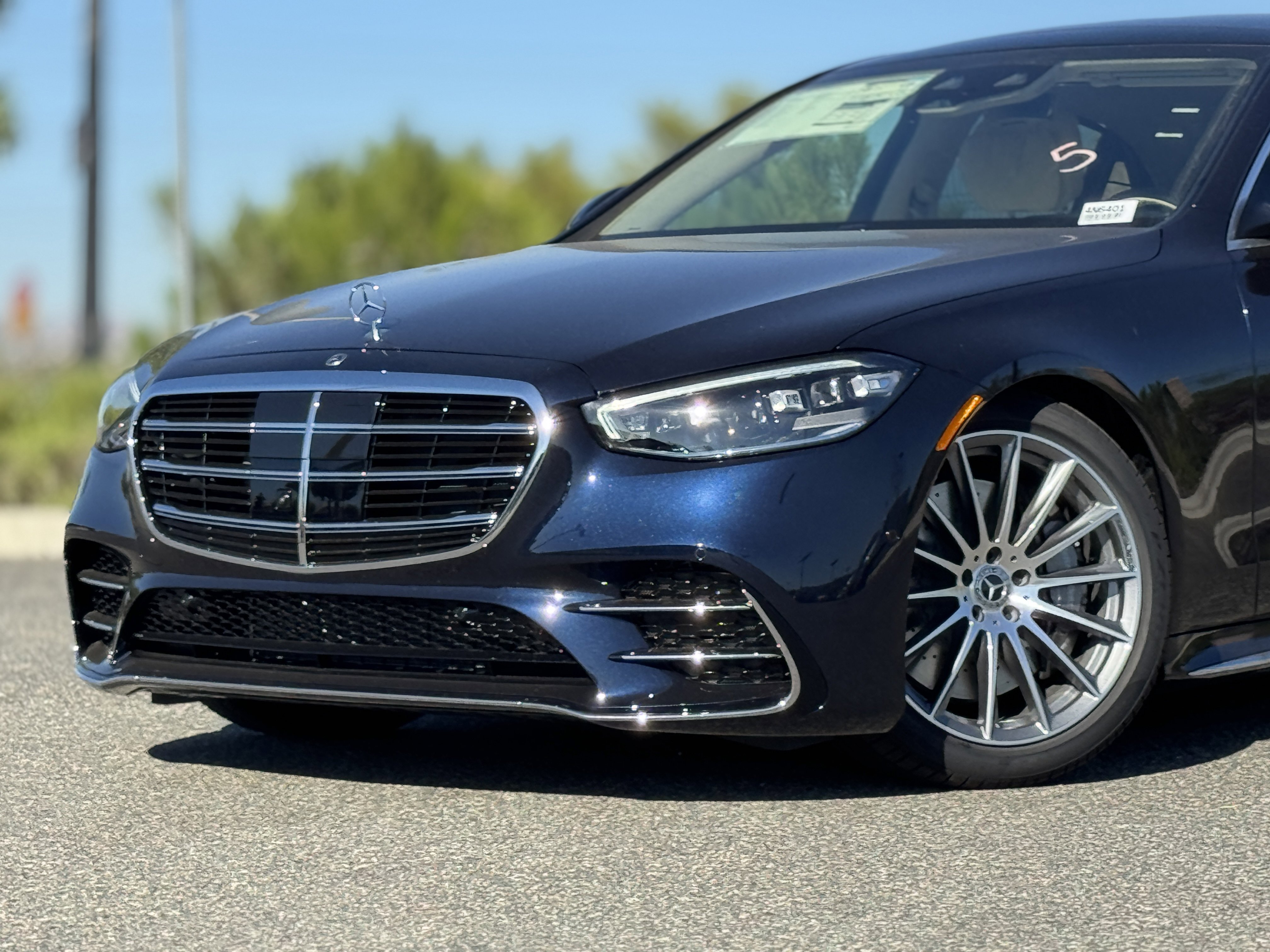 New 2026 Mercedes-Benz S 580 4MATIC Sedan image 3