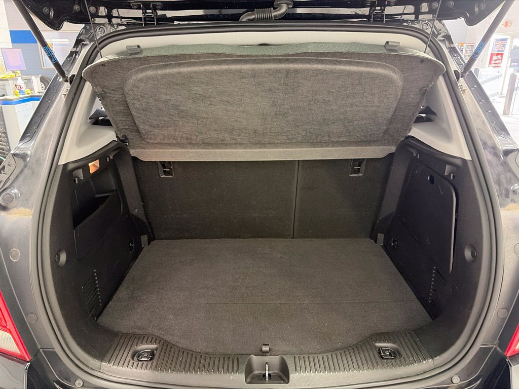 Used 2019 Chevrolet Trax LT w/ LT Convenience Package AWD/4WD image 26