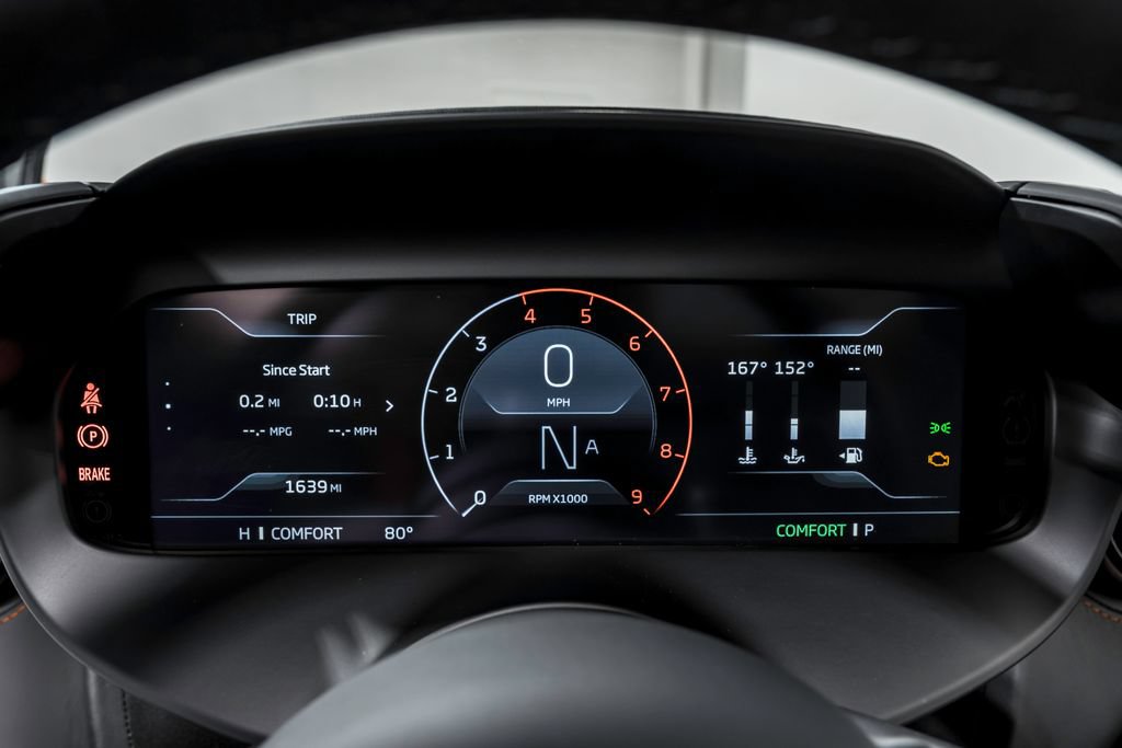 Used 2026 McLaren 750S RWD image 14